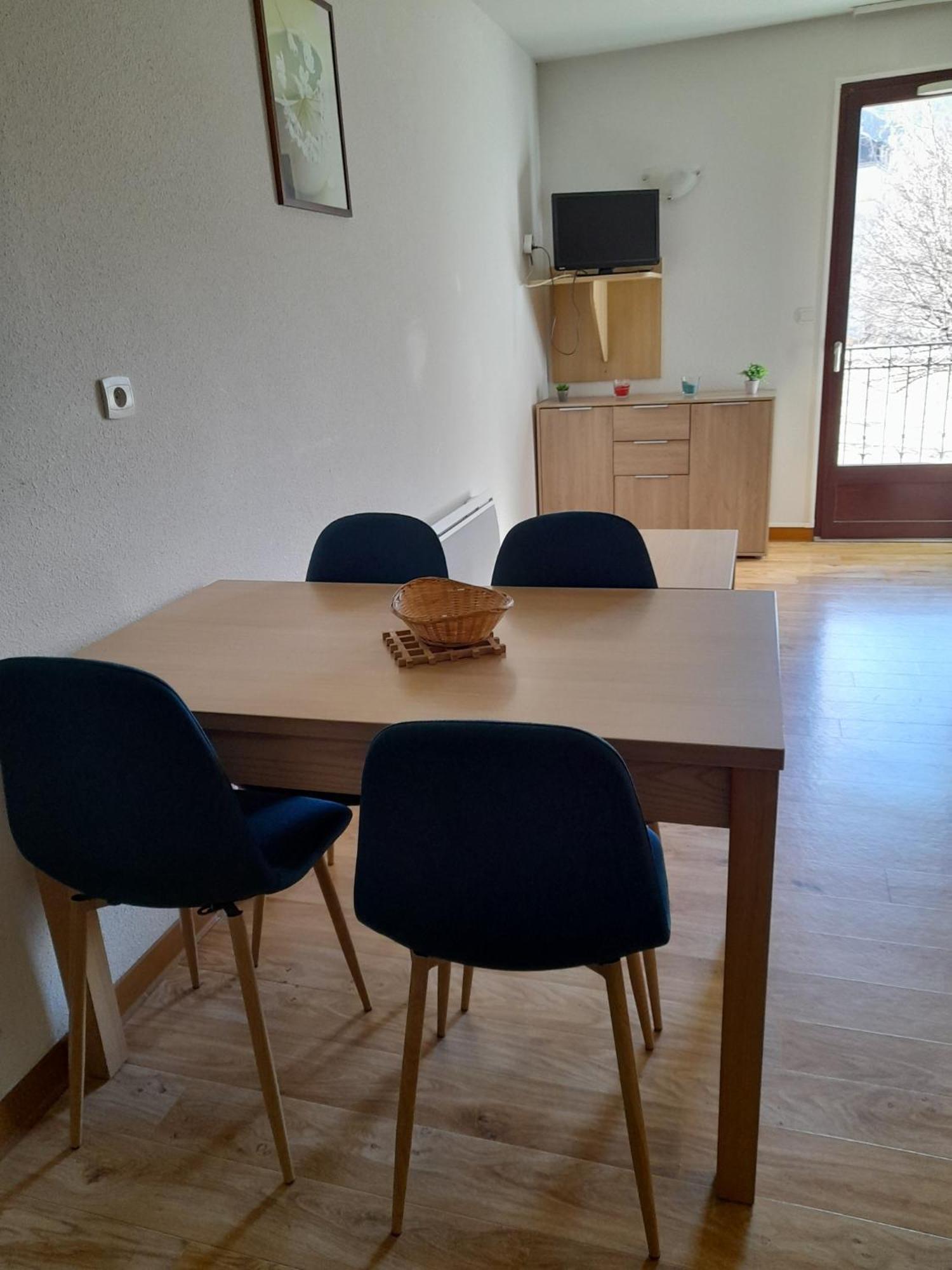 Appartement T2 Jardins De Ramel Bagnères-de-Luchon Kültér fotó