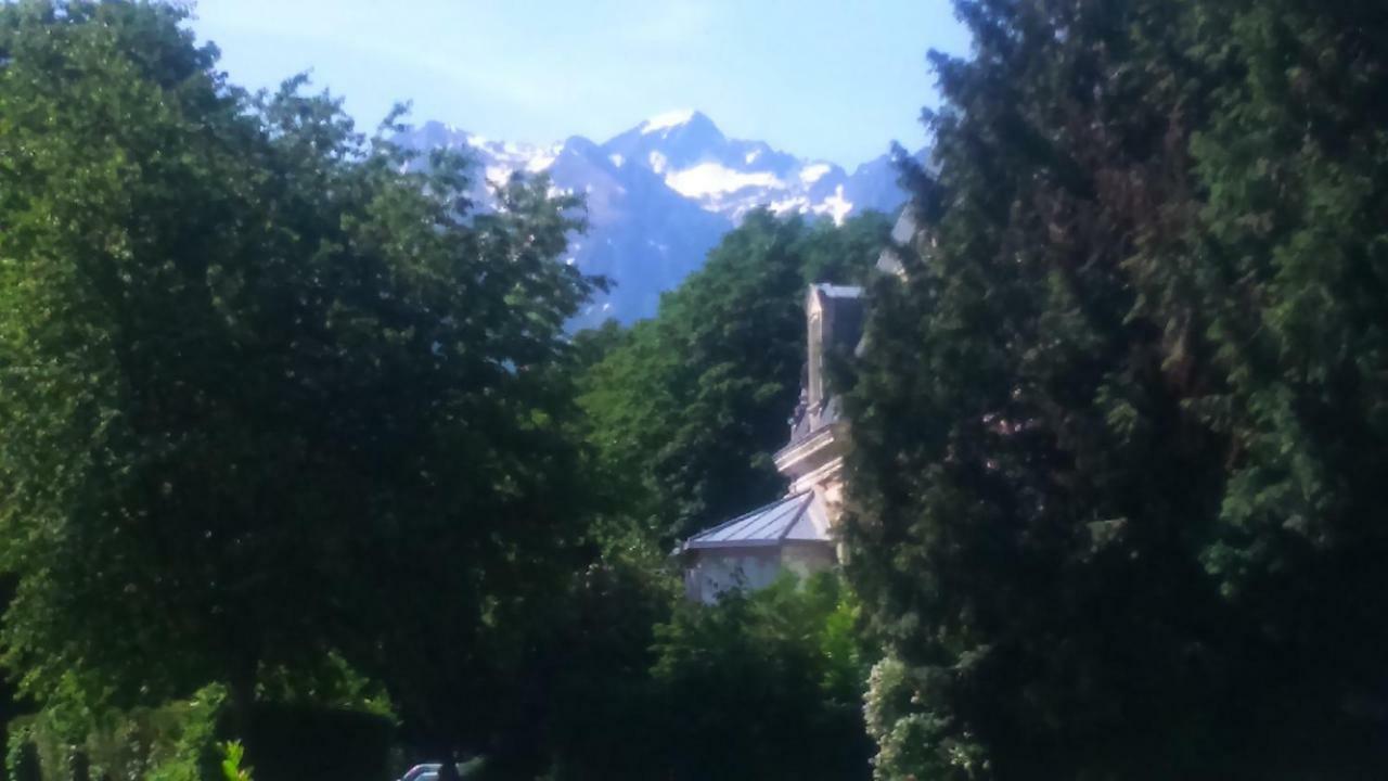 Appartement T2 Jardins De Ramel Bagnères-de-Luchon Kültér fotó